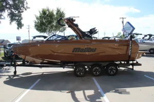 2027-malibu-wakesetter-25-lsv-147807-image4.webp