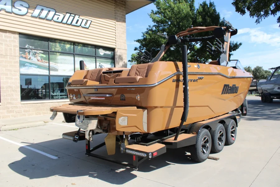 2027-malibu-wakesetter-25-lsv-147807-image6.webp