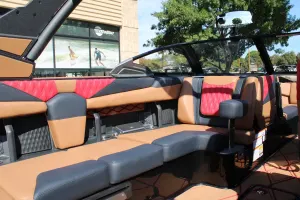 2027-malibu-m230-147808-image13.webp