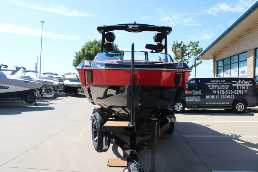 2027-malibu-m230-147808-image2.webp