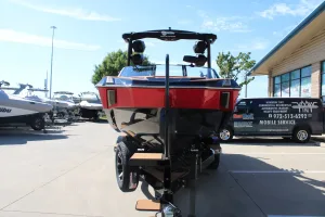 2027-malibu-m230-147808-image2.webp