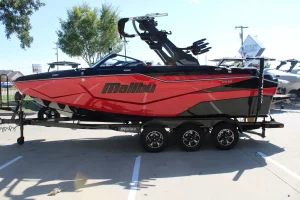 2027-malibu-m230-147808-image4.webp
