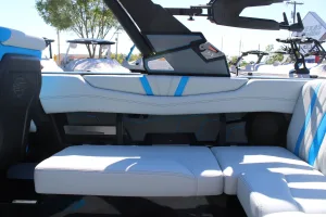 2027-malibu-wakesetter-22-lsv-147810-image16.webp