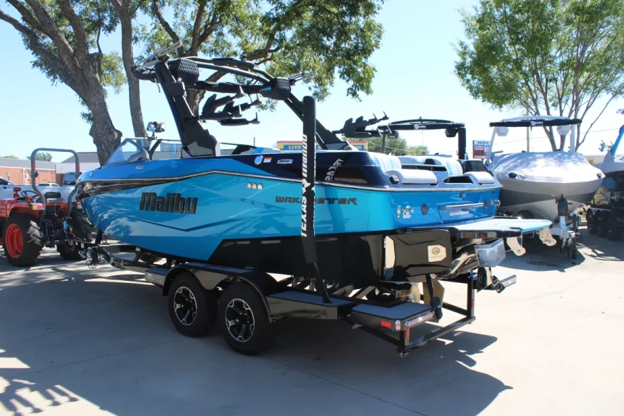 2027-malibu-wakesetter-22-lsv-147810-image5.webp