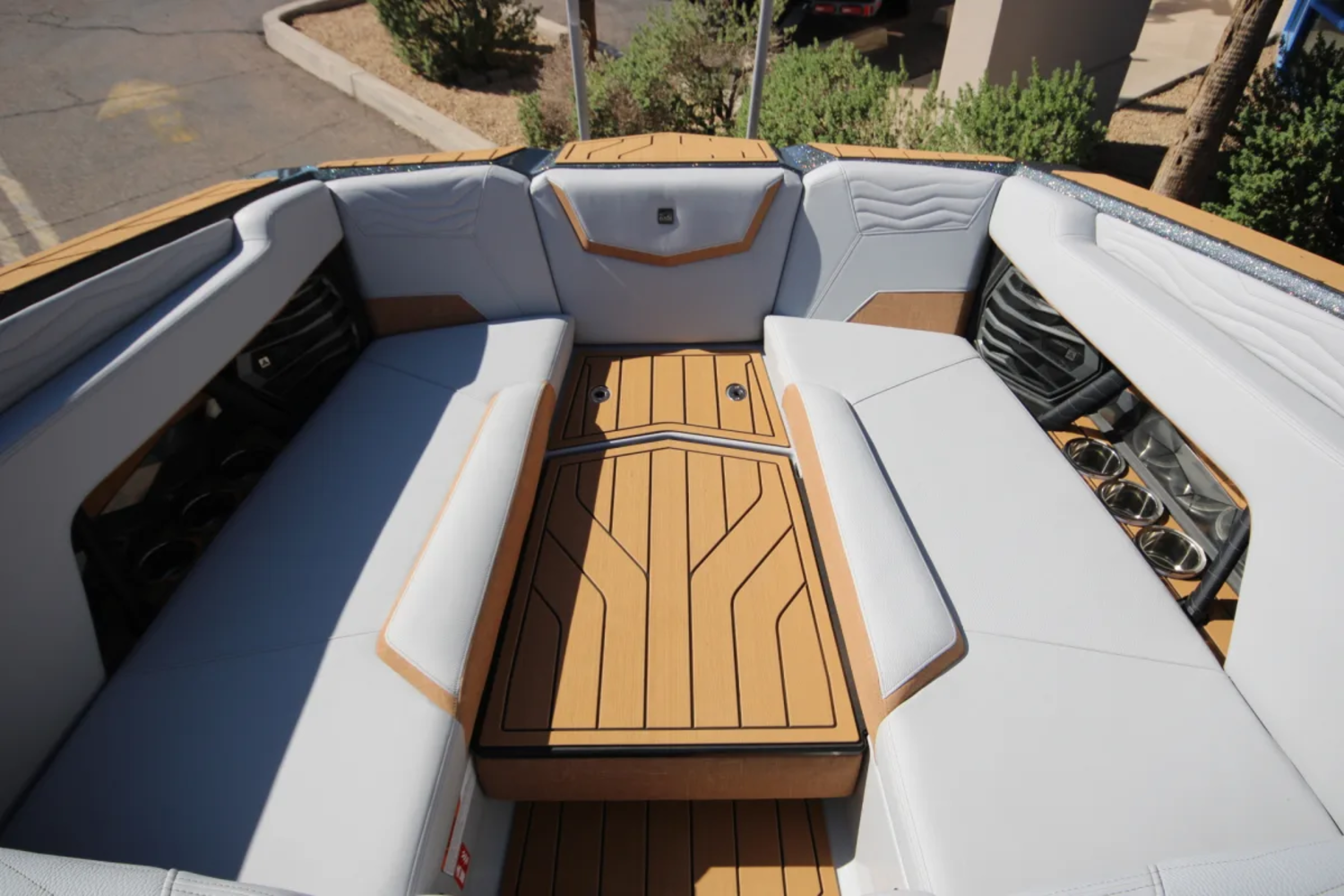 2027 Super Air Nautique G25