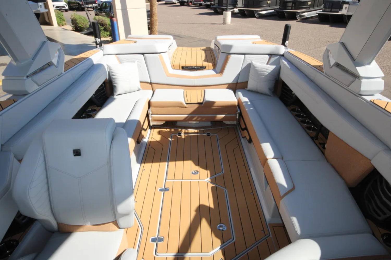 2027 Super Air Nautique G25
