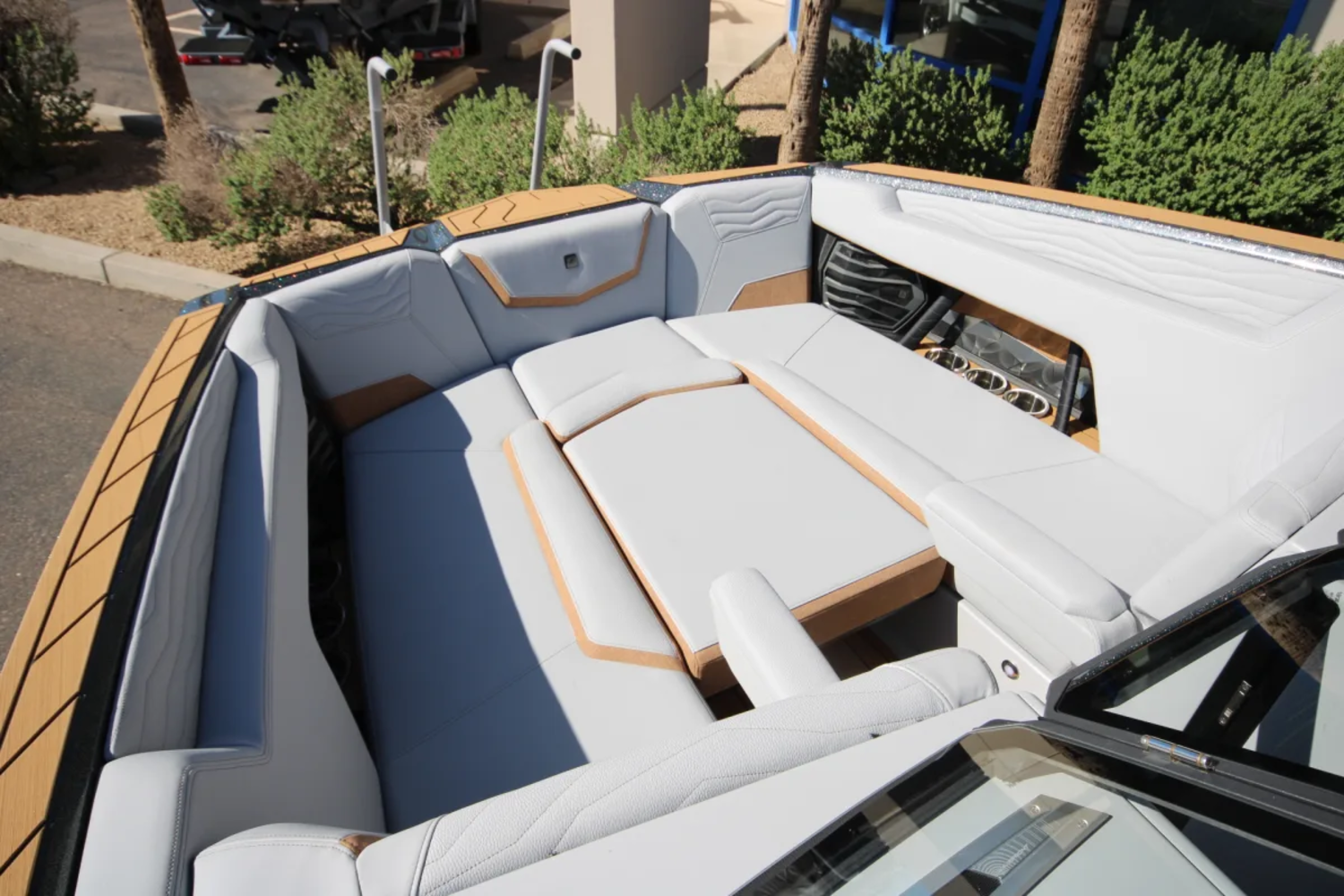 2027 Super Air Nautique G25