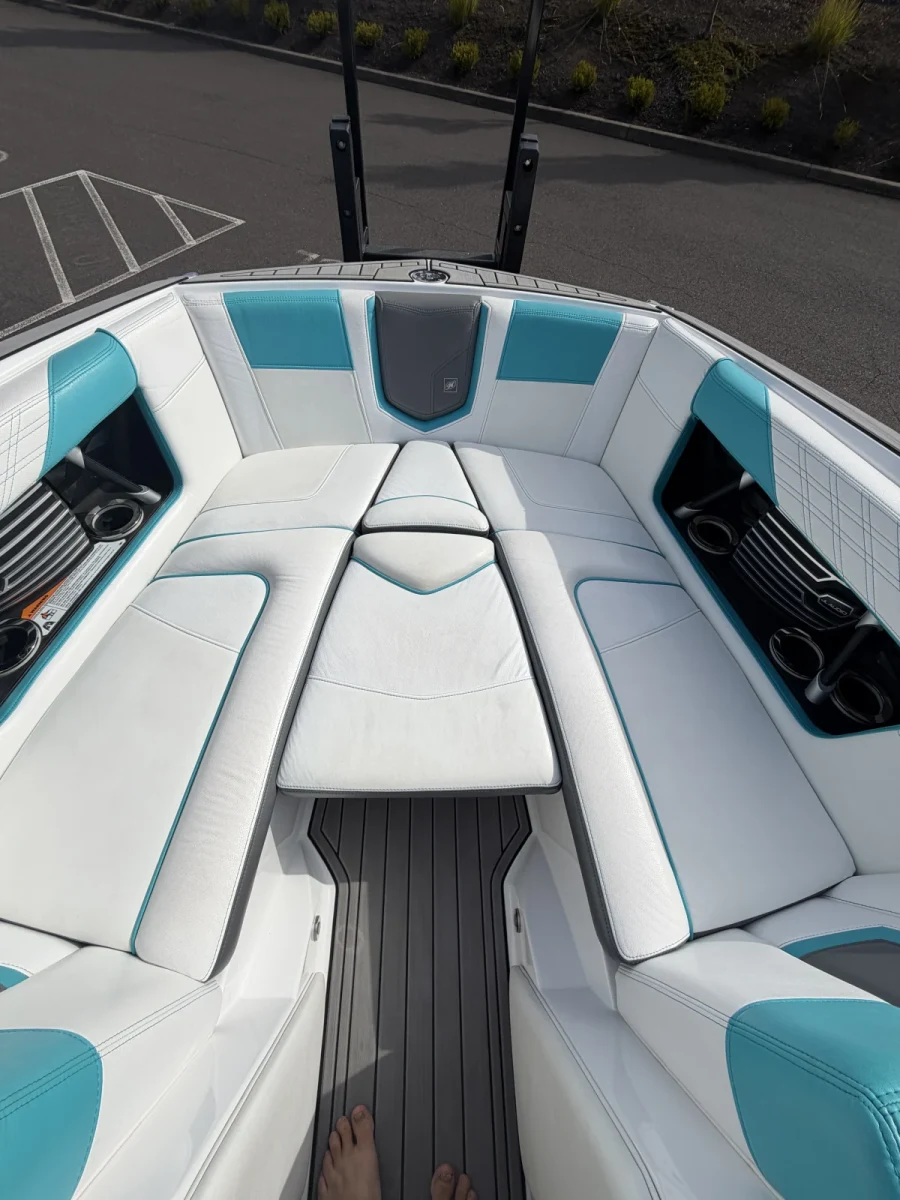 2017-nautique-g23-147827-image12.webp