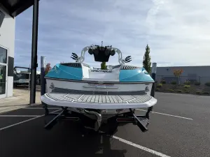 2017-nautique-g23-147827-image3.webp
