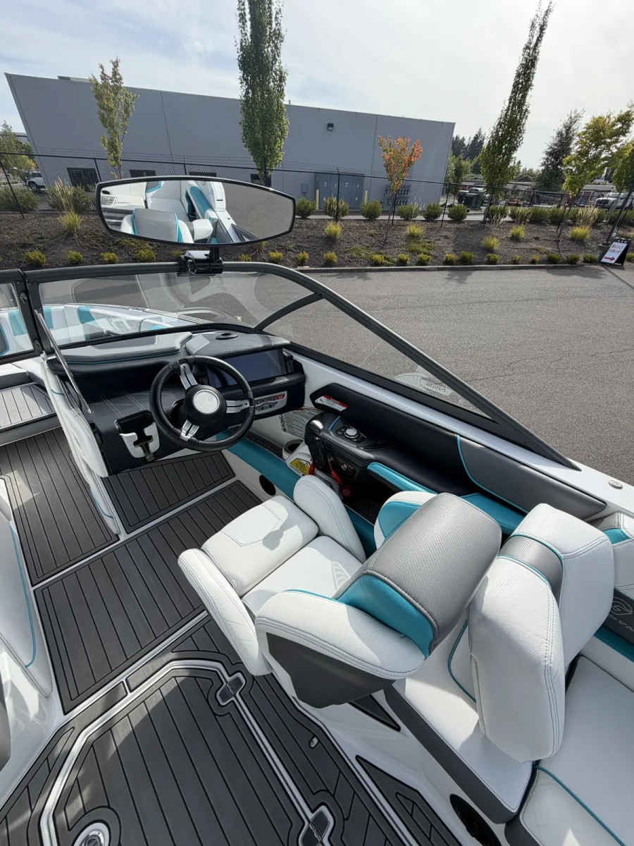 2017-nautique-g23-147827-image9.webp
