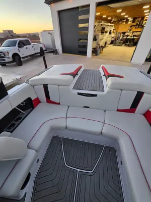 2014-nautique-super-air-nautique-210-147829-image11.webp