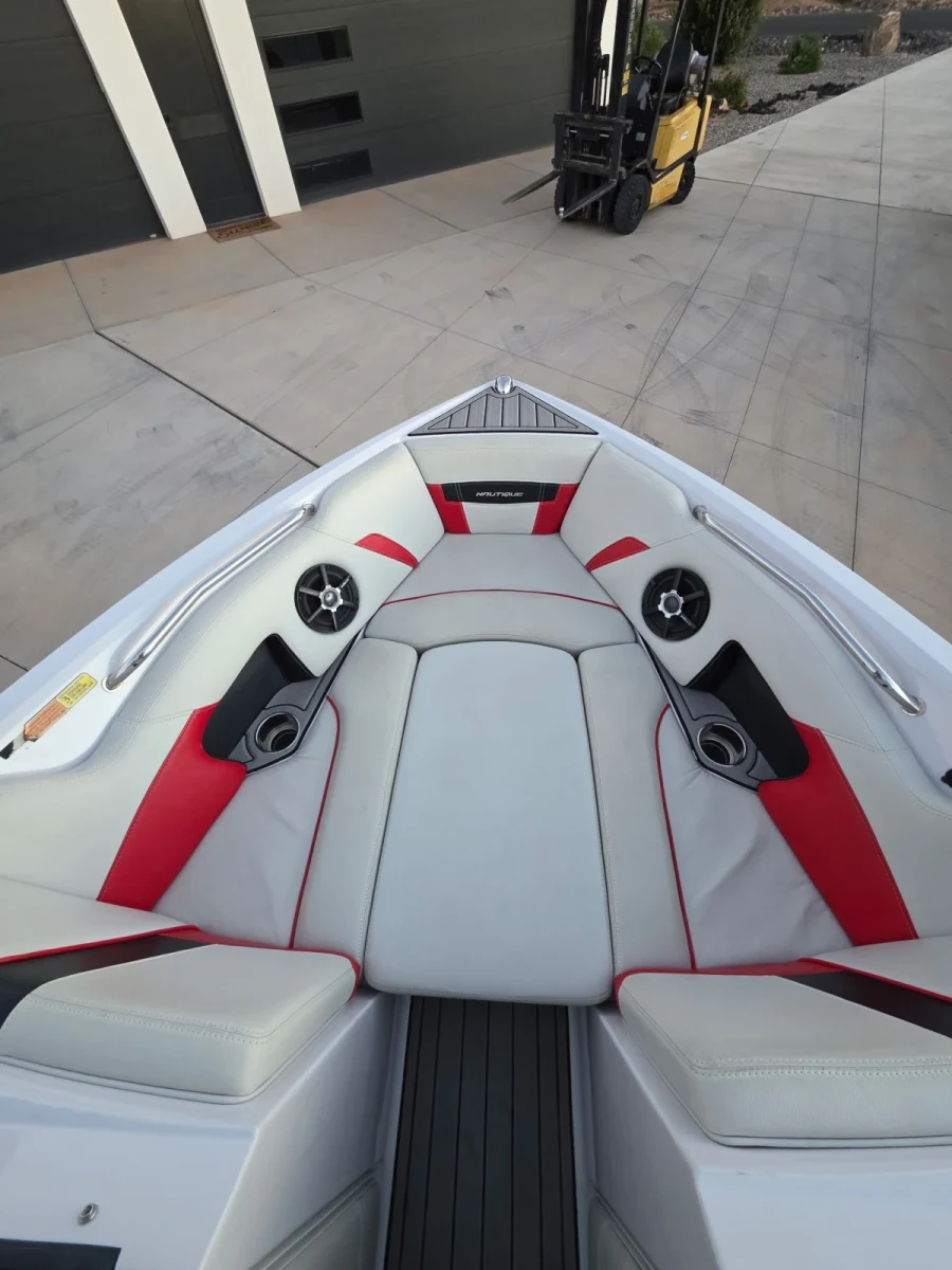 2014-nautique-super-air-nautique-210-147829-image2.webp