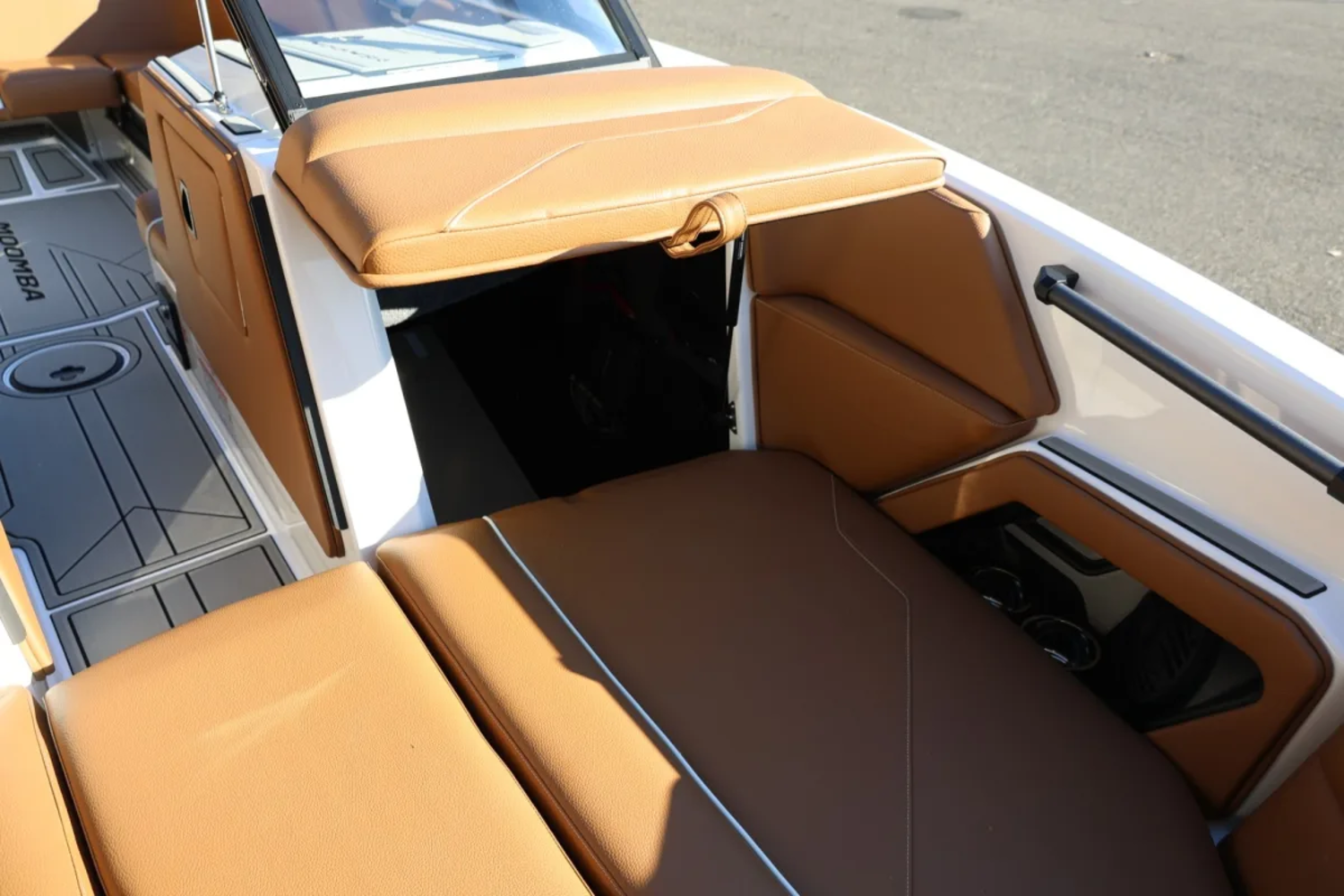 2027 Moomba Max