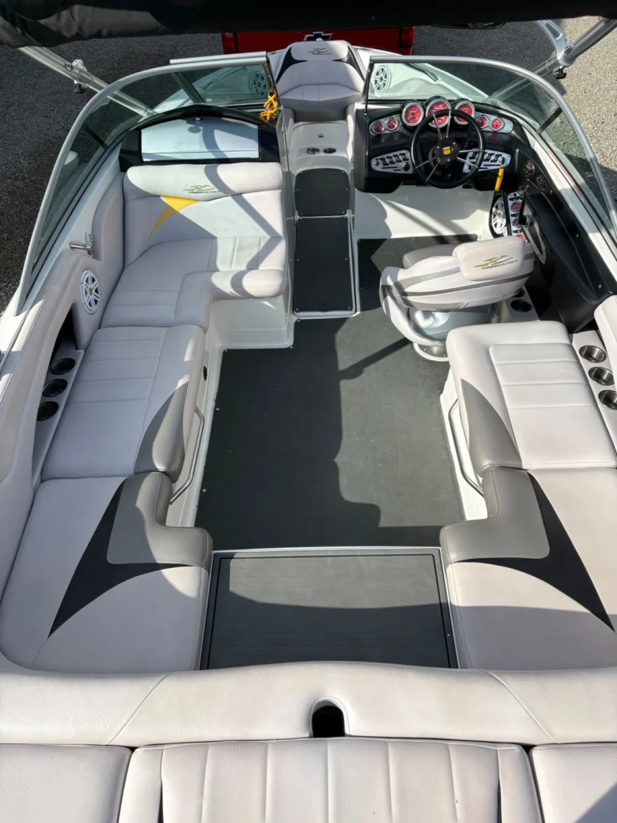 2006-mastercraft-x15-147832-image1.webp