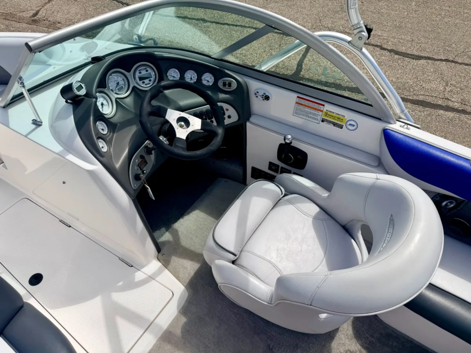 2007 Moomba Boats Outback V