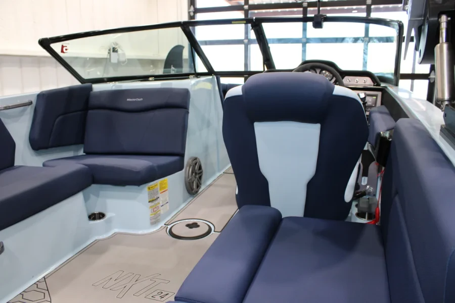 2022-mastercraft-nxt24-147834-image7.webp