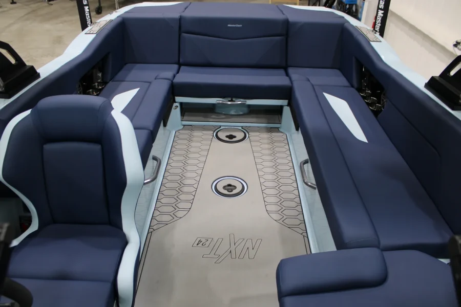 2022-mastercraft-nxt24-147834-image9.webp