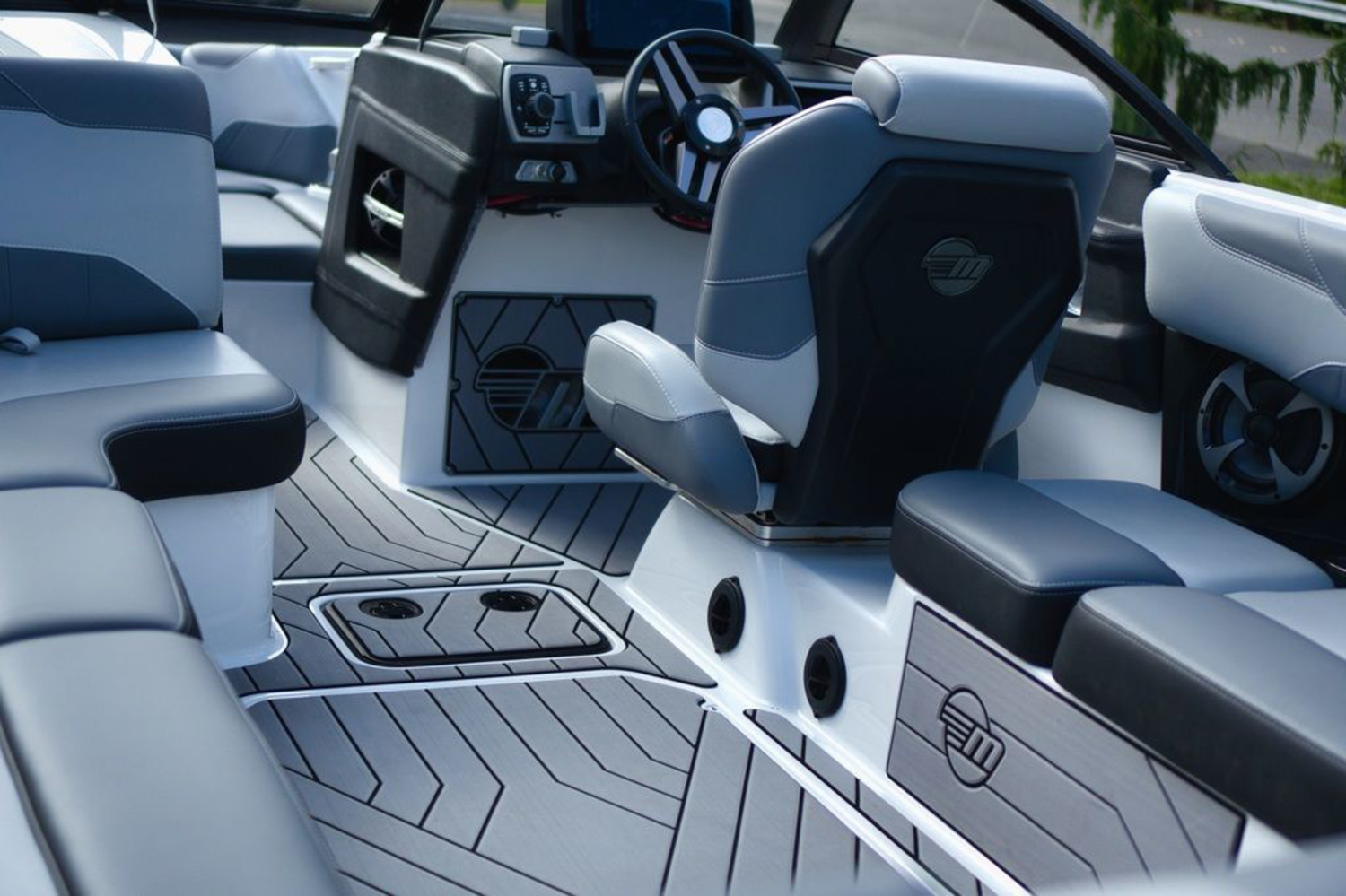 2019 Malibu Boats WAKESETTER 23LSV