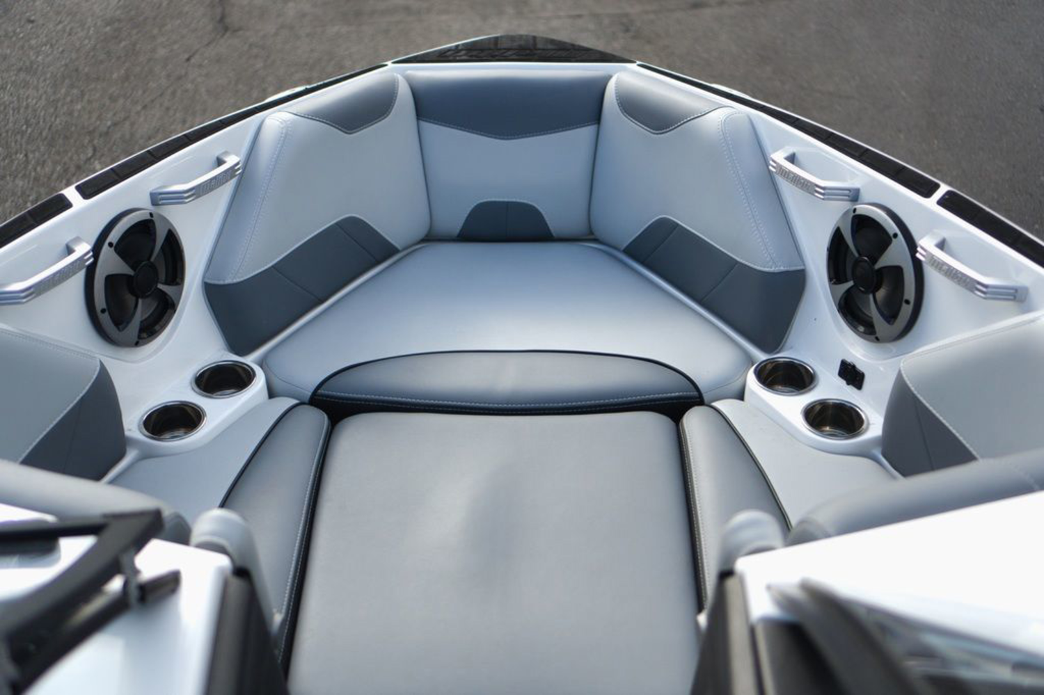 2019 Malibu Boats WAKESETTER 23LSV