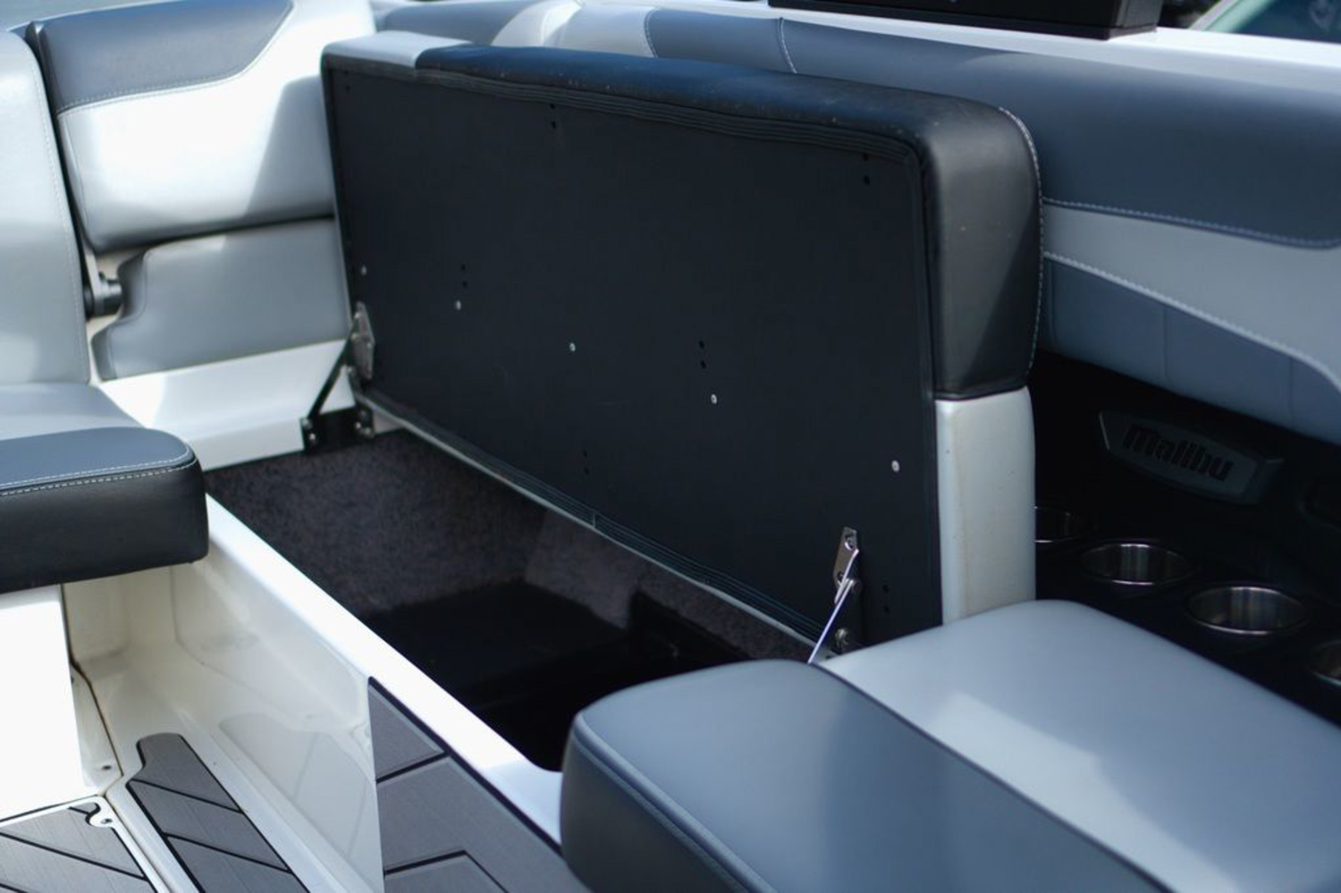 2019 Malibu Boats WAKESETTER 23LSV