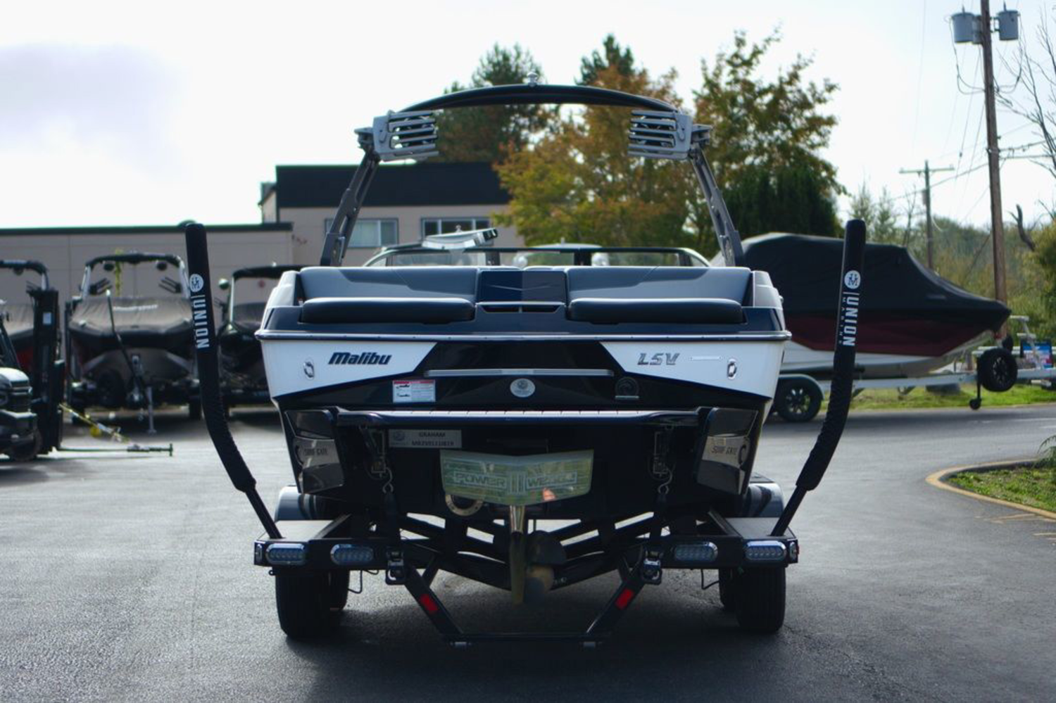 2019 Malibu Boats WAKESETTER 23LSV