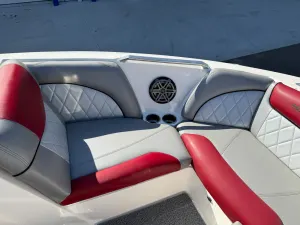 2014-mastercraft-x30-147843-image29