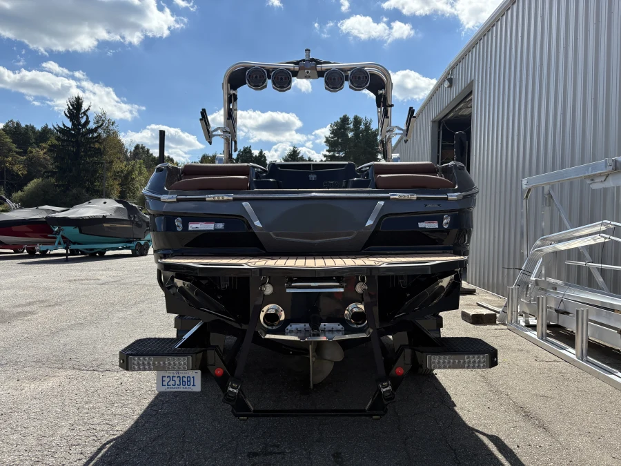 2020-mastercraft-x24-147844-image6