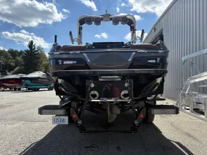 2020-mastercraft-x24-147844-image7