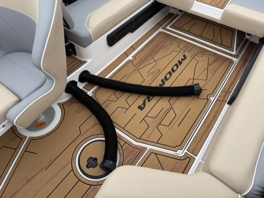 2025-moomba-max-147867-image22.webp