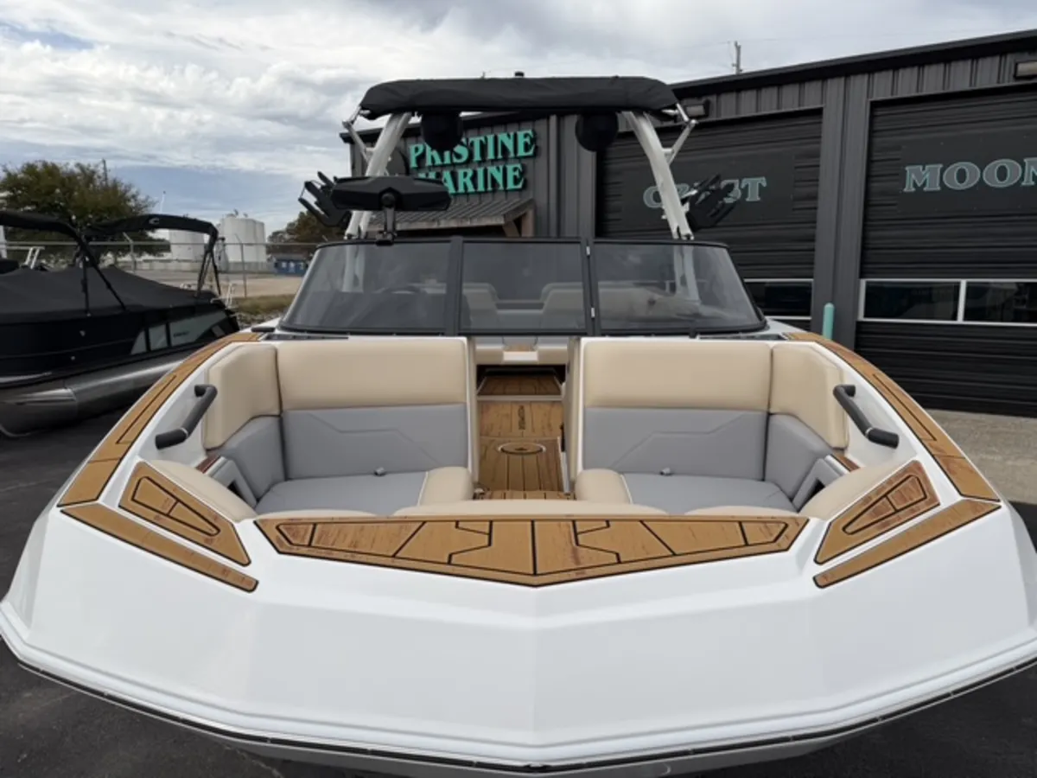 2025 Moomba Max