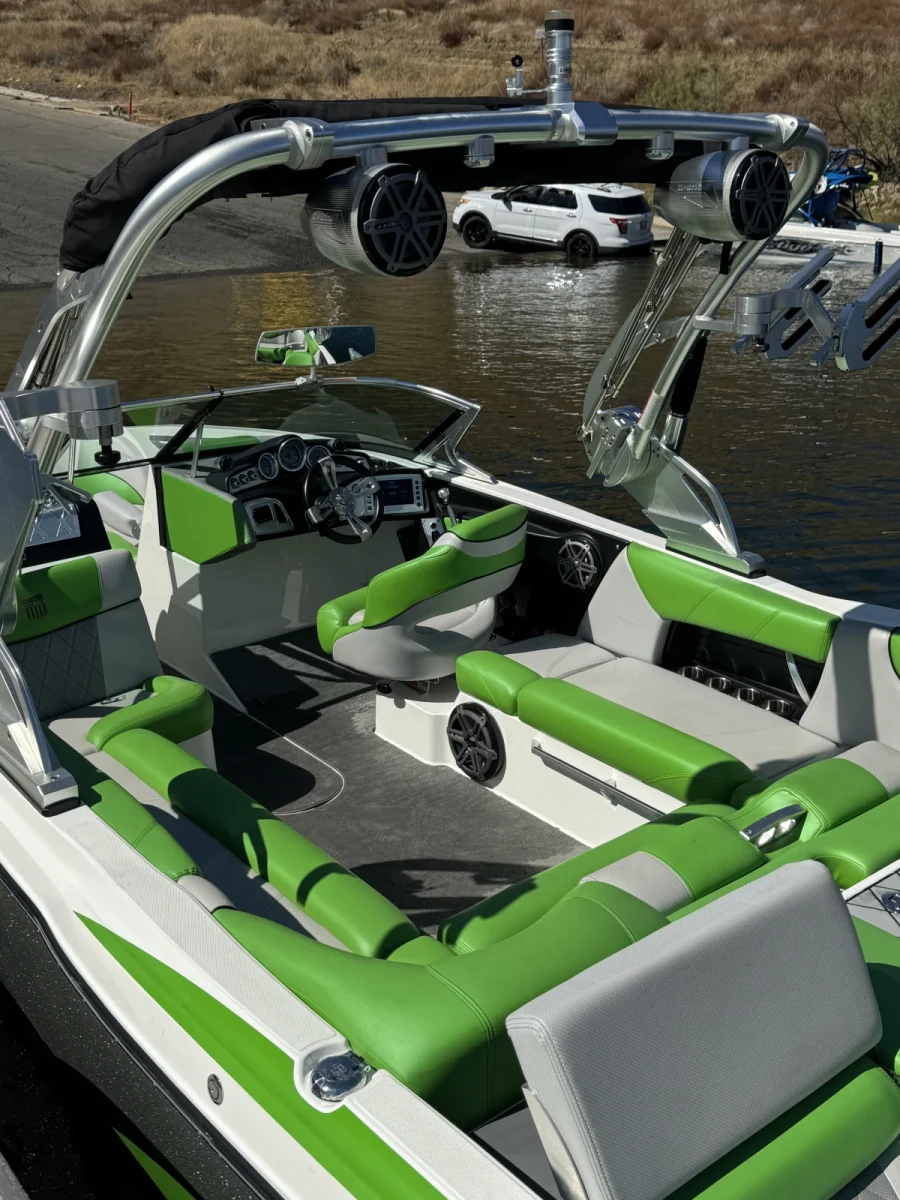 2015-mastercraft-x23-147870-image9.webp
