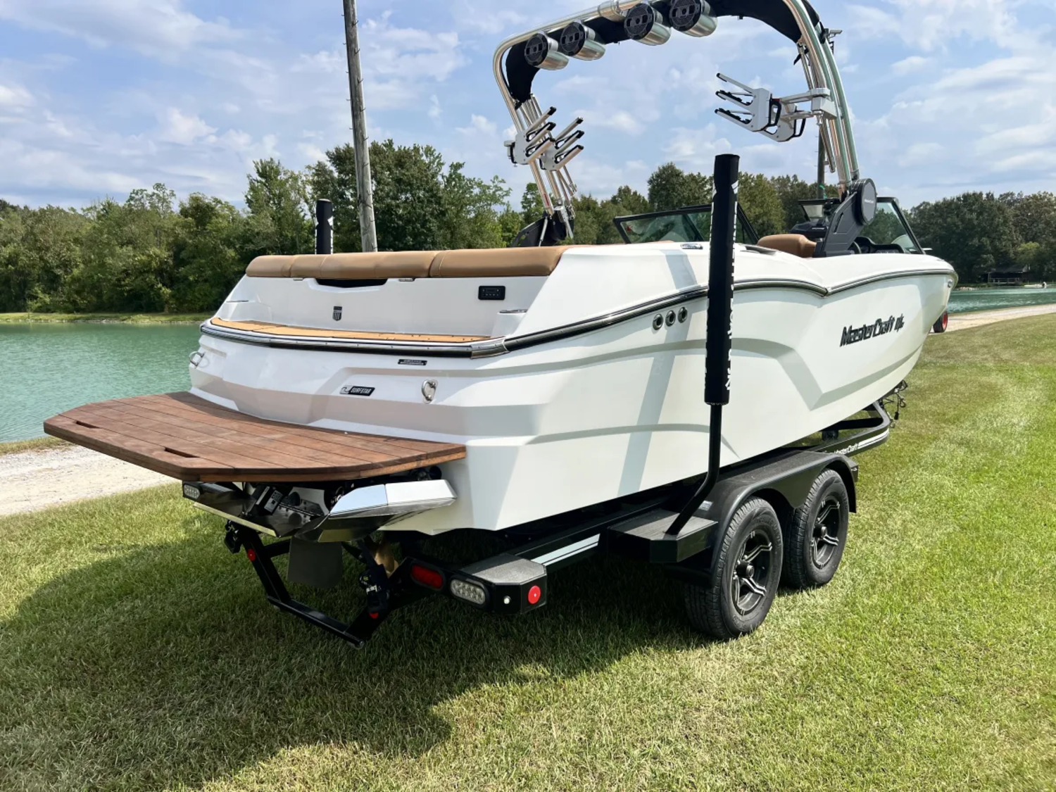 2022 MasterCraft NXT22