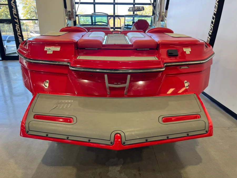 2016-mastercraft-x-star-147890-image8