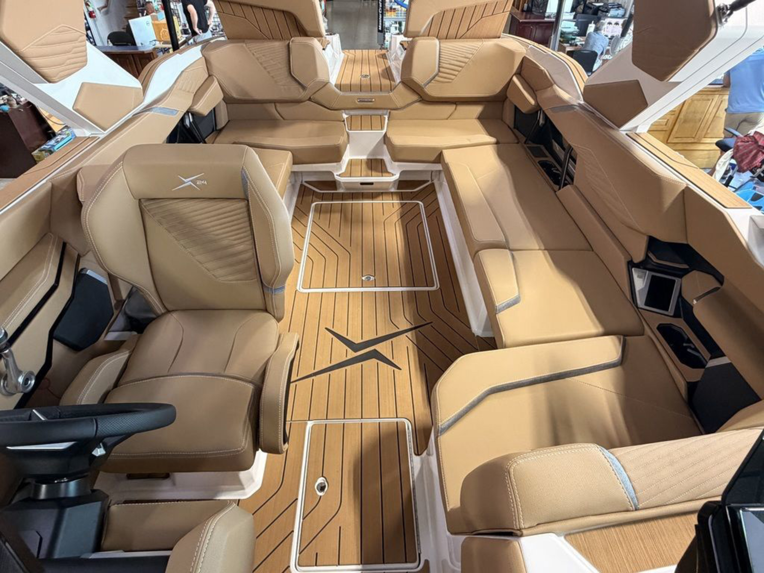 2027 Mastercraft X24
