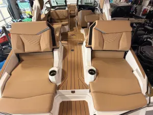 2027-mastercraft-x24-147897-image12