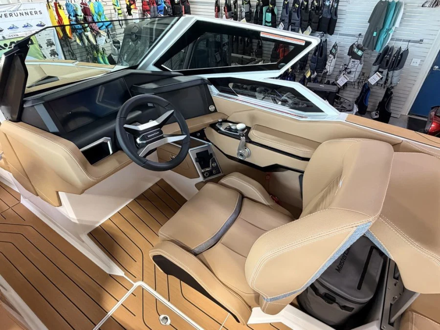2027-mastercraft-x24-147897-image9
