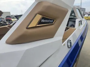 2027-mastercraft-x22-147901-image11
