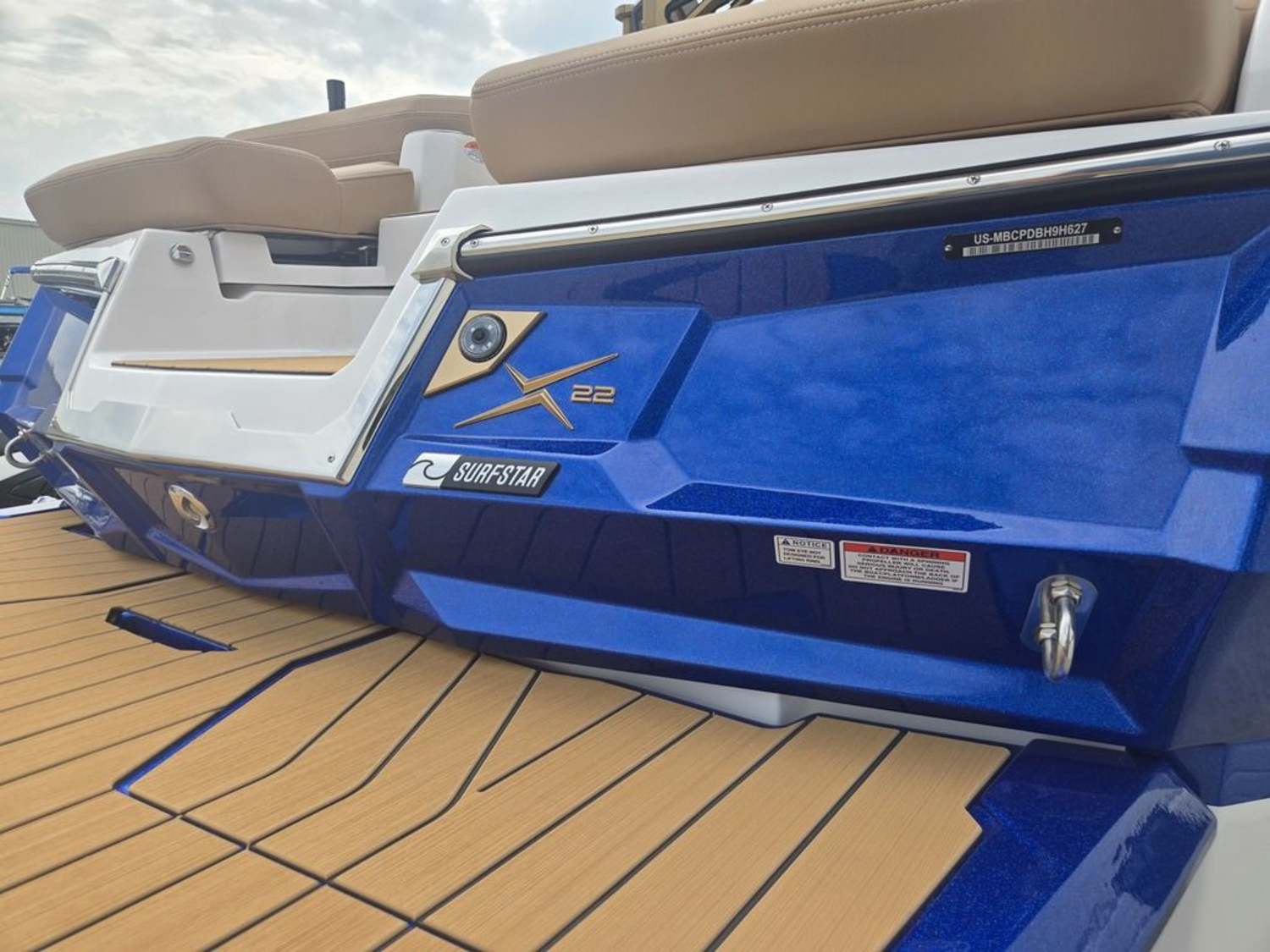 2027 Mastercraft X22