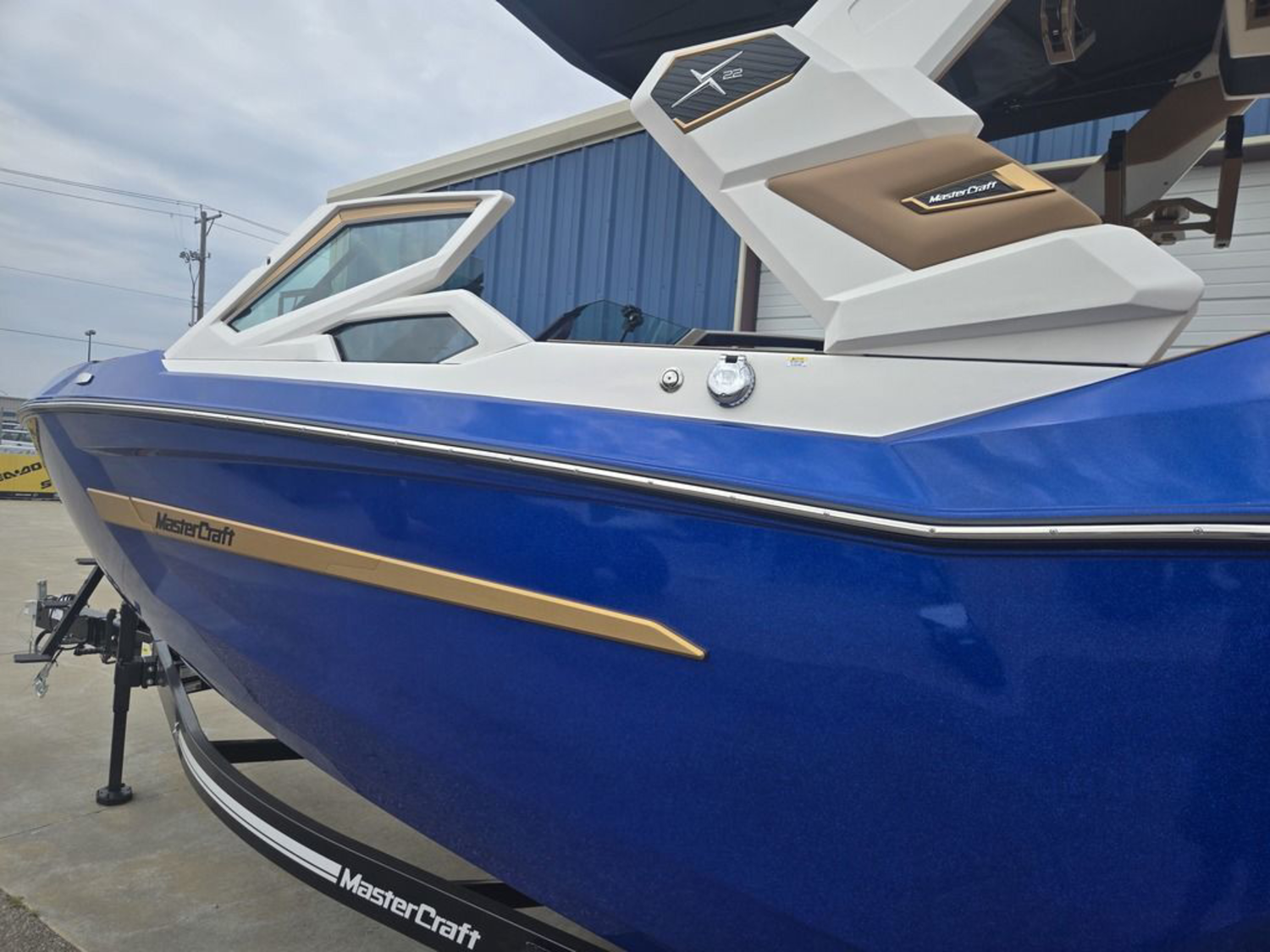 2027 Mastercraft X22