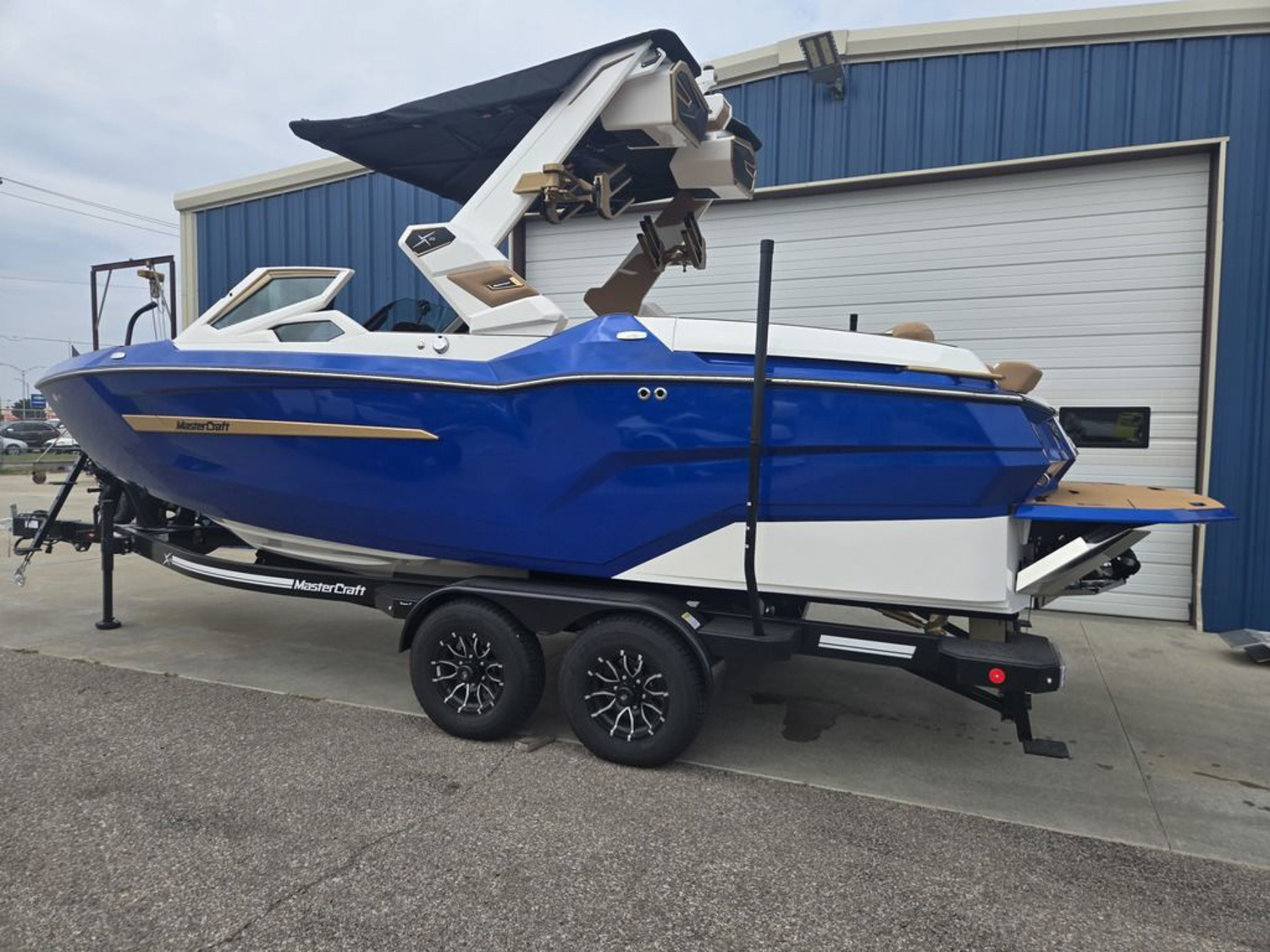 2027 Mastercraft X22