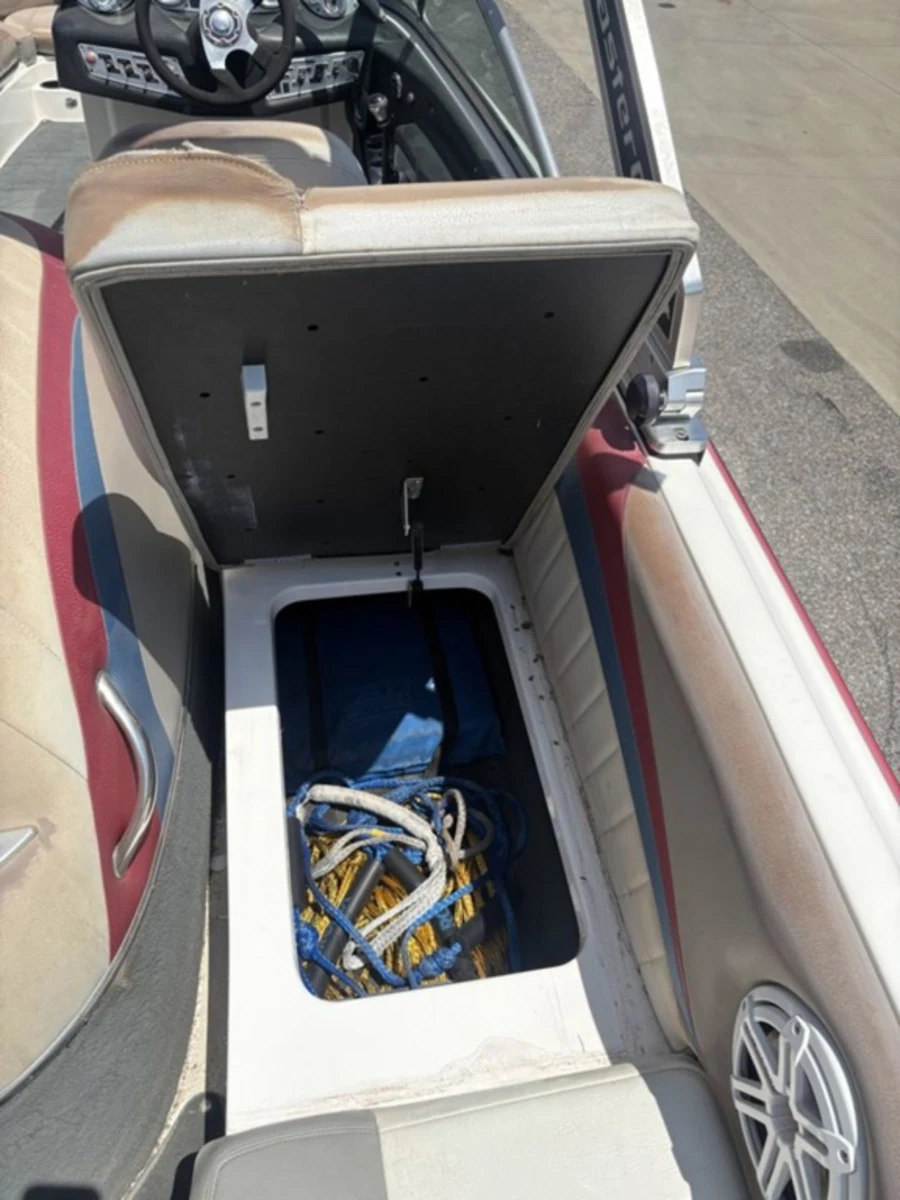 2008-mastercraft-x14-147902-image11