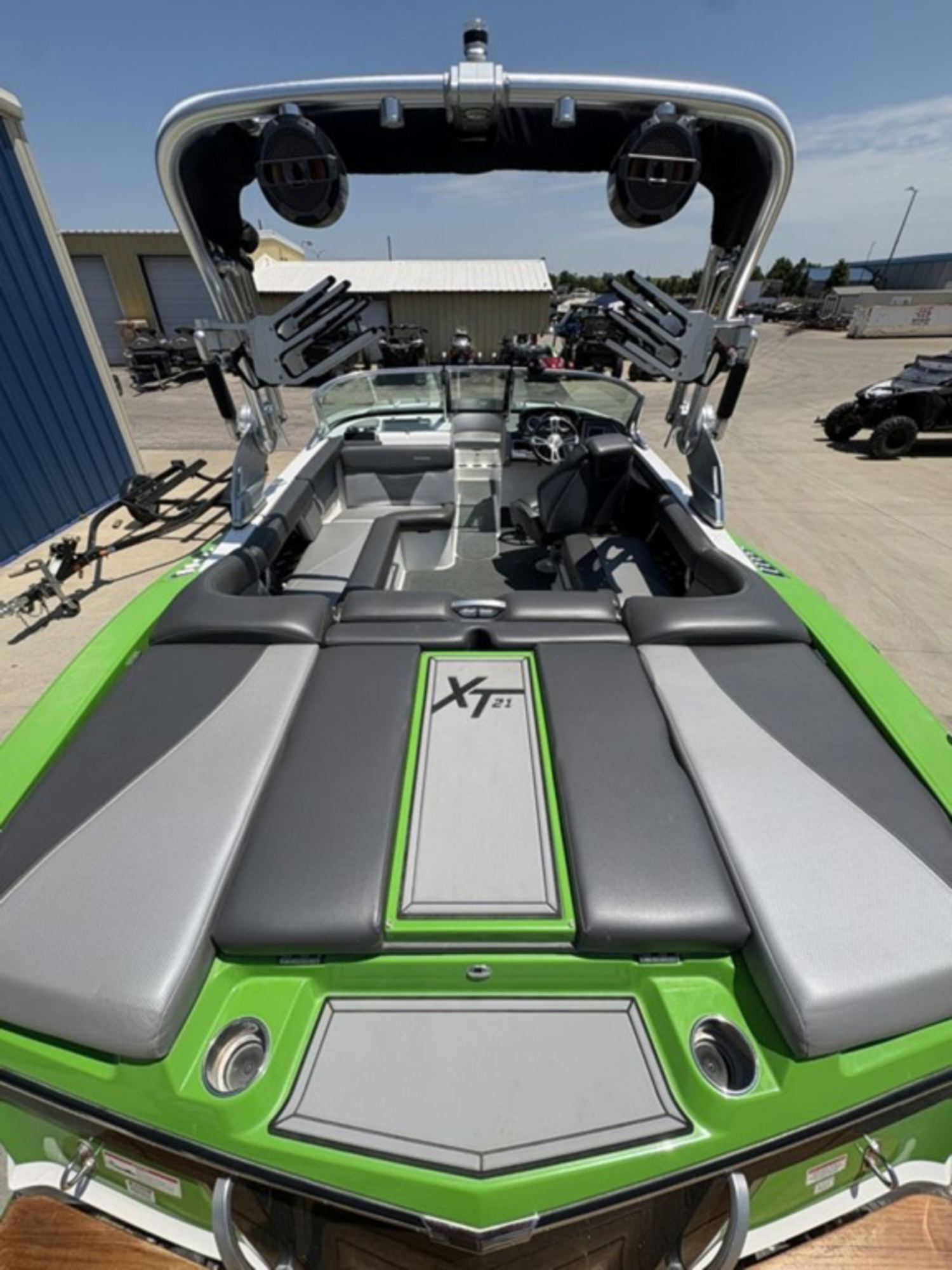 2018 Mastercraft XT21