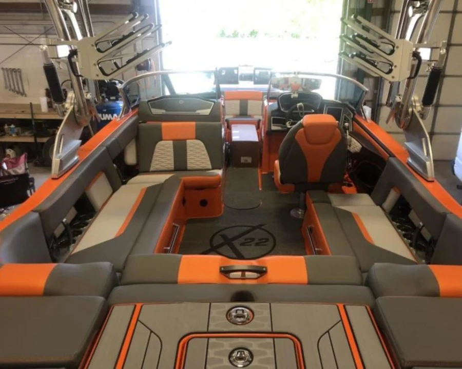 2019-mastercraft-x22-147905-image11