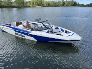 2026 Malibu Response TXI Icon