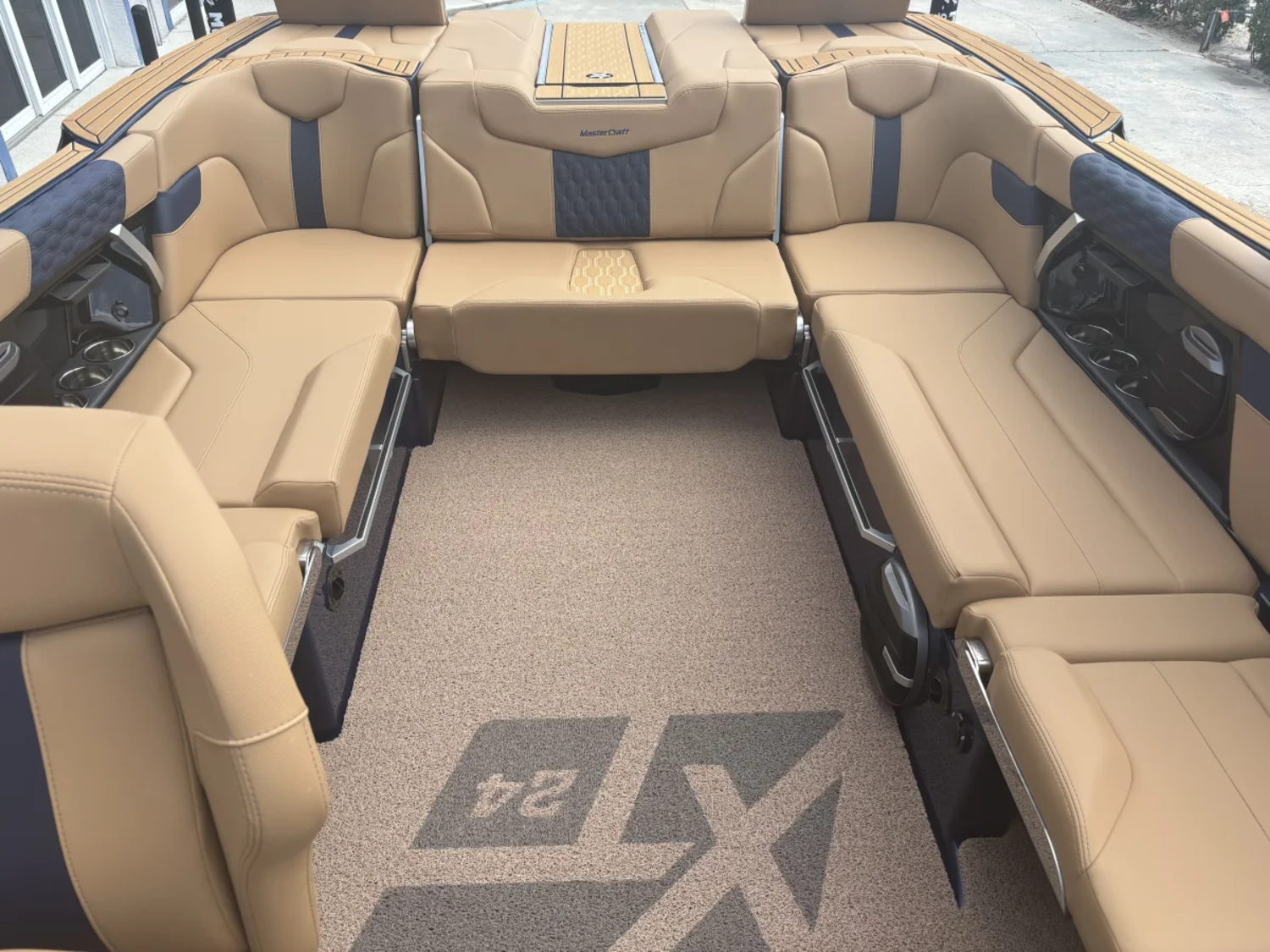 2026 Mastercraft XT24