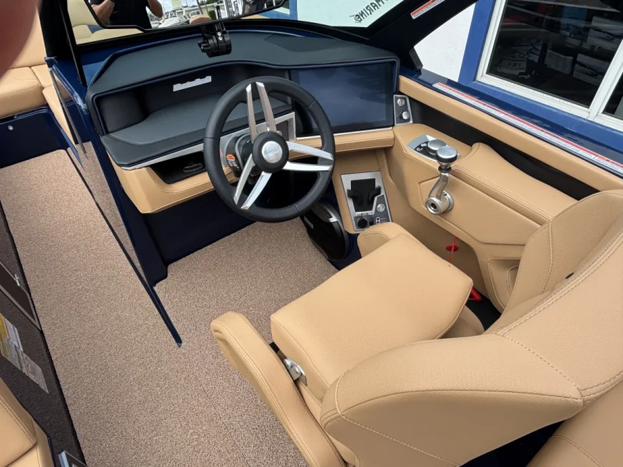 2026-mastercraft-xt24-147920-image8.webp