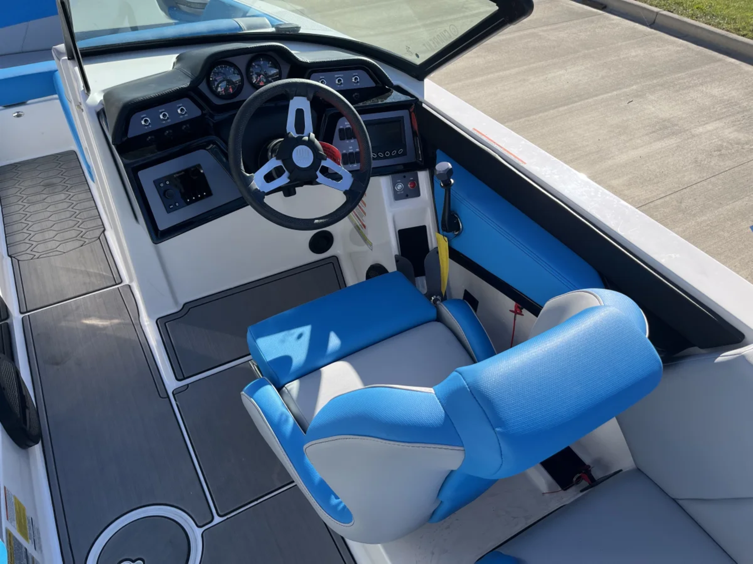 2023 MasterCraft NXT24