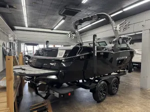 2025-mastercraft-nxt22-147925-image16.webp