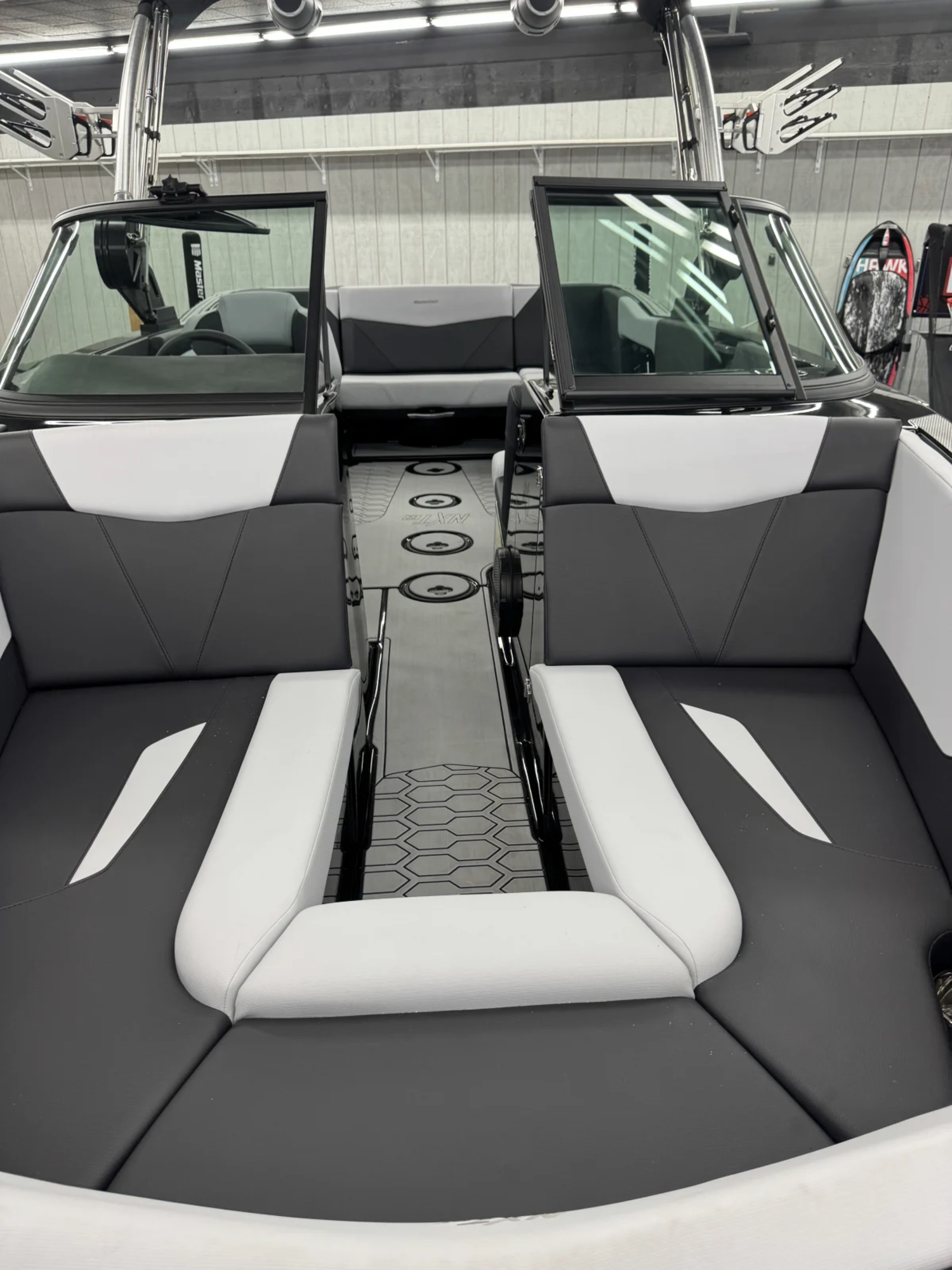 2025MASTERCRAFT NXT22