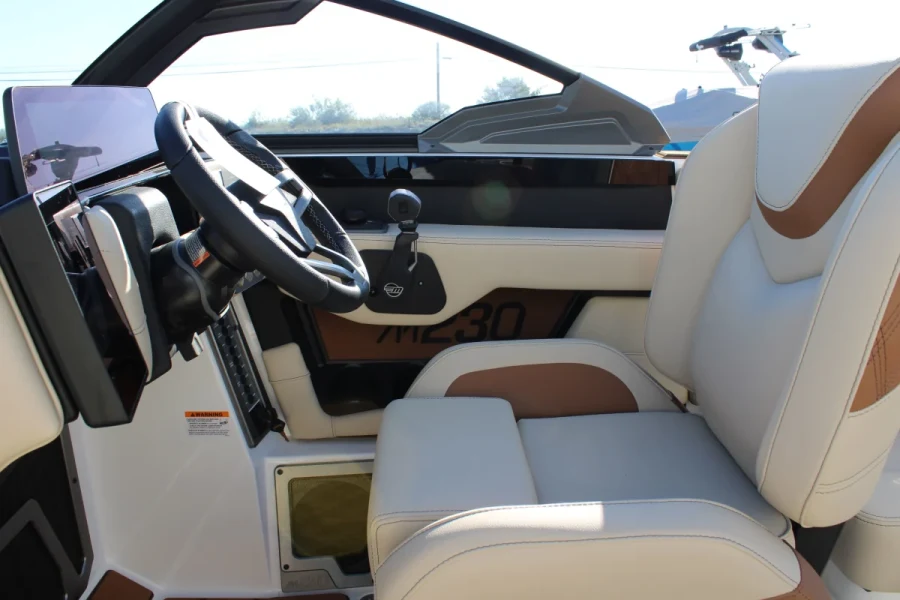 2027-malibu-m230-147926-image17.webp